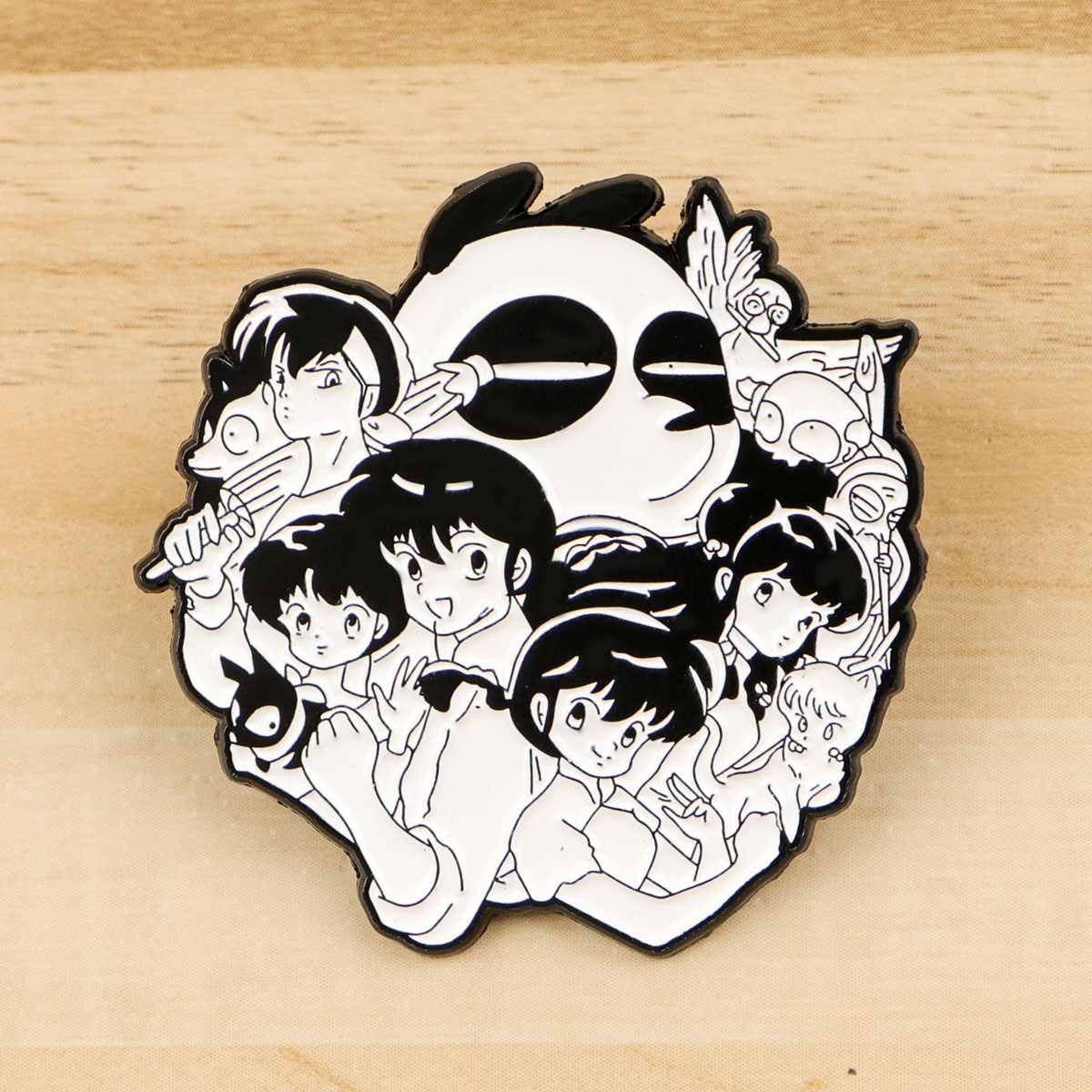 Cartoon Pigs Enamel Pin Brooch - đánh giá và giá Tuxedo Lapel Pin