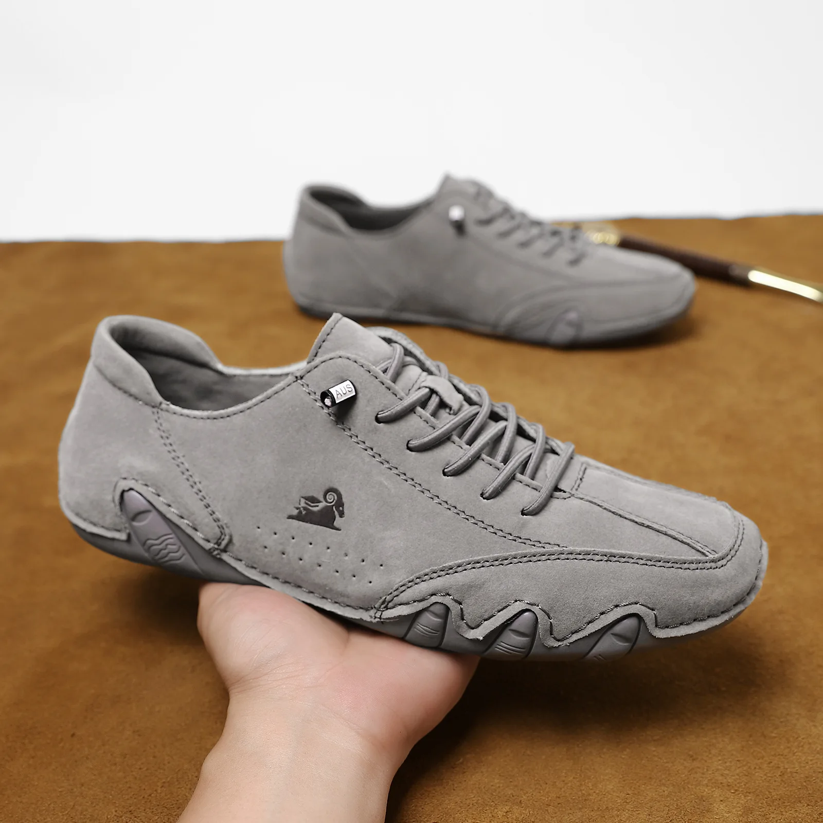 Men Casual Shoes Luxury Brand  - đánh giá và giá Men Formal Wear Brands
